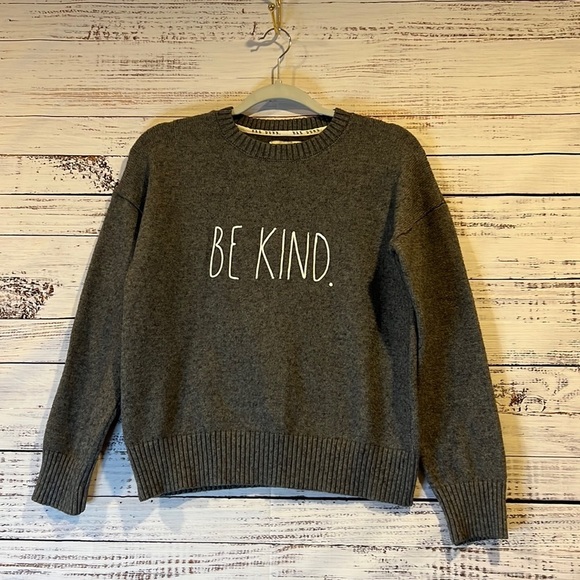Rae Dunn Sweaters - Rae Dunn Be Kind Grey‎ Sweater Size M